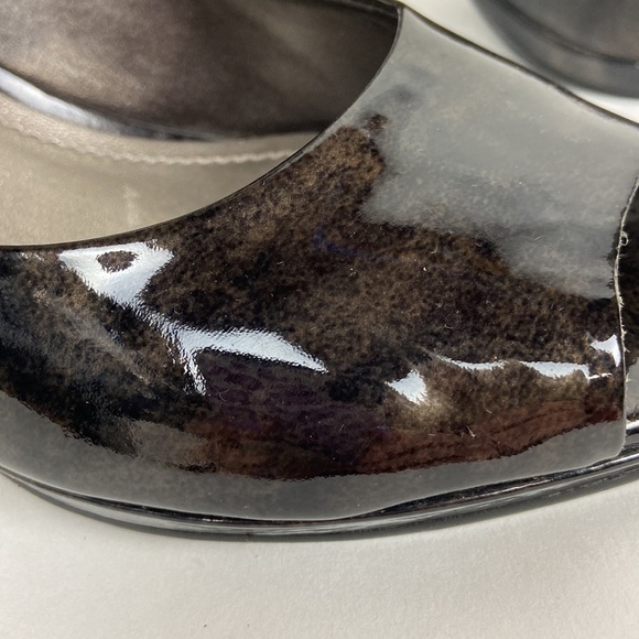 Alex Marie Cashmere Pansy Grey Patent Leather Stiletto Peep Toe Heel Pumps - Picture 3 of 16